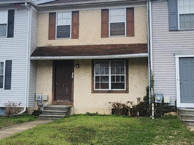 Townhouse for sale in Delaware