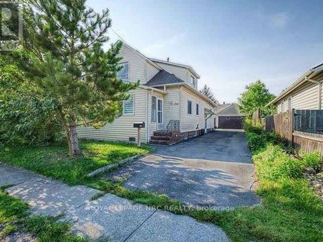 House for sale in Niagara, Ontario