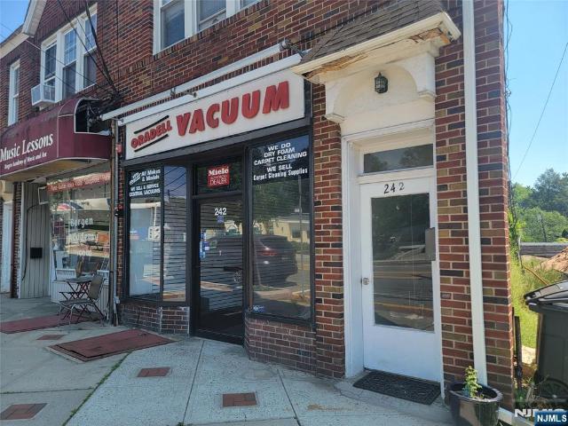 Commercial for sale in Oradell, New Jersey