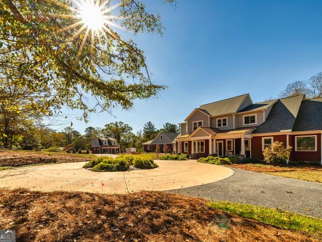 House for sale in Tyrone, Georgia