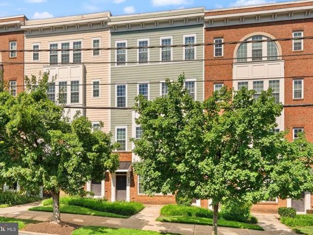 Condo for sale in Gaithersburg, Maryland