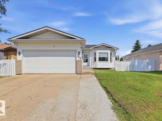 House for sale in Wetaskiwin, Alberta