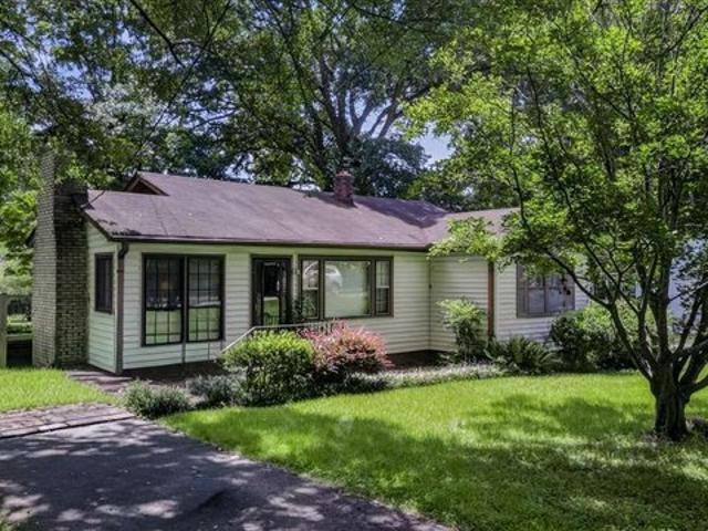 House for sale in Cobb, Georgia