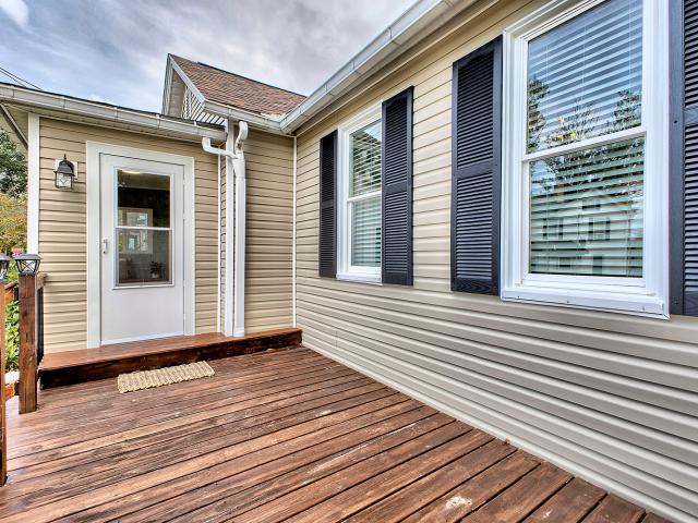 House for sale in Hunker, Pennsylvania