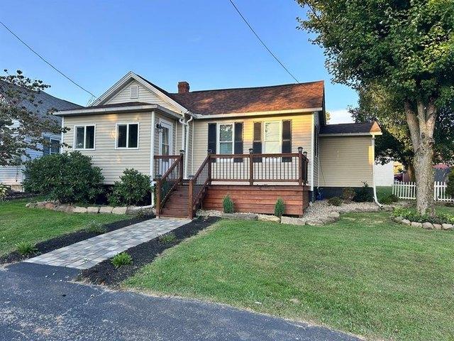 House for sale in Hunker, Pennsylvania
