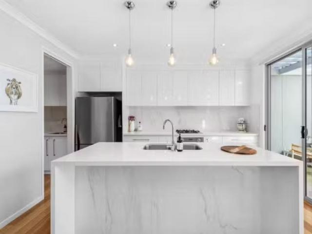 Condo for rent in Toombul, Queensland