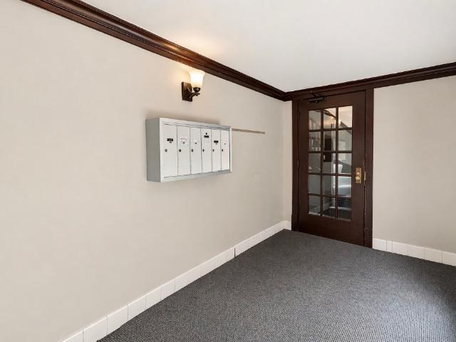 Condo for sale in Oak Park, Illinois