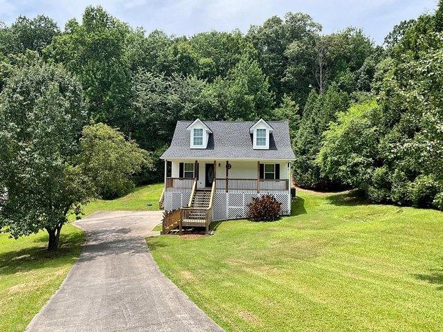 House for sale in Cohutta, Georgia