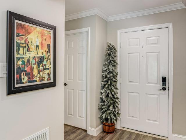 Condo for sale in Monmouth, New Jersey