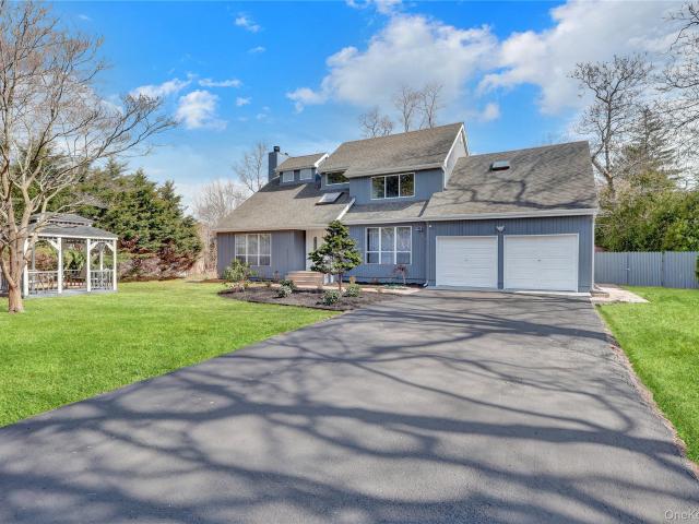 Property for sale in Aquebogue, New York
