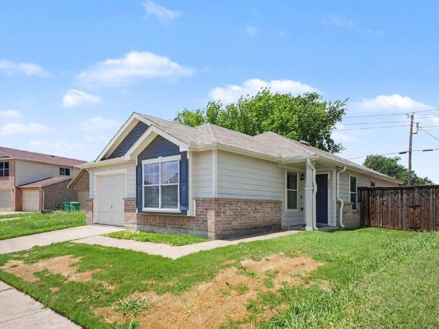 House for sale in Wilmer, Texas