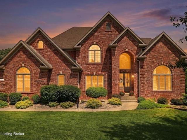 House for sale in Mount Washington, Kentucky