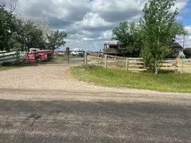 House for sale in Alberta