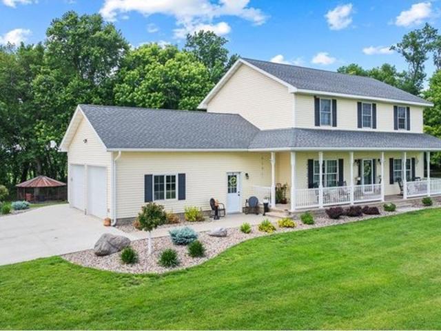 House for sale in Redwood, Minnesota