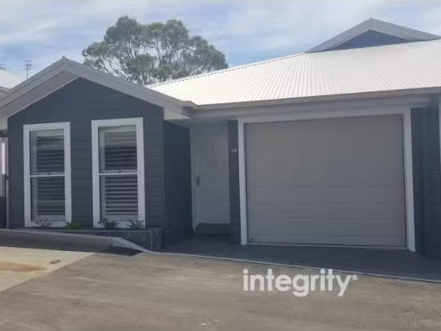 House for rent in West Nowra, New South Wales