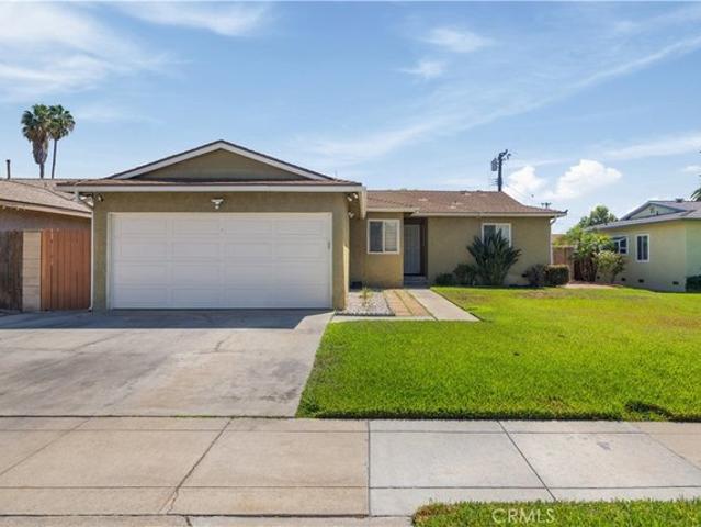 House for sale in Des Moines, La Habra