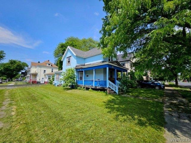House for sale in Syracuse, New York