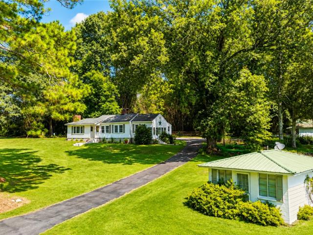 House for sale in Starr, South Carolina