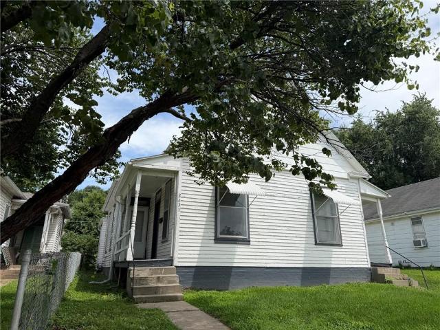 House for sale in Buchanan, Missouri