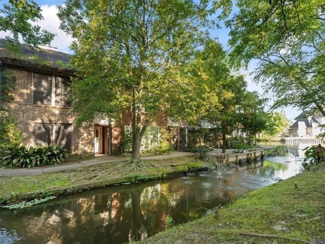 Townhouse for sale in Baton Rouge, Louisiana