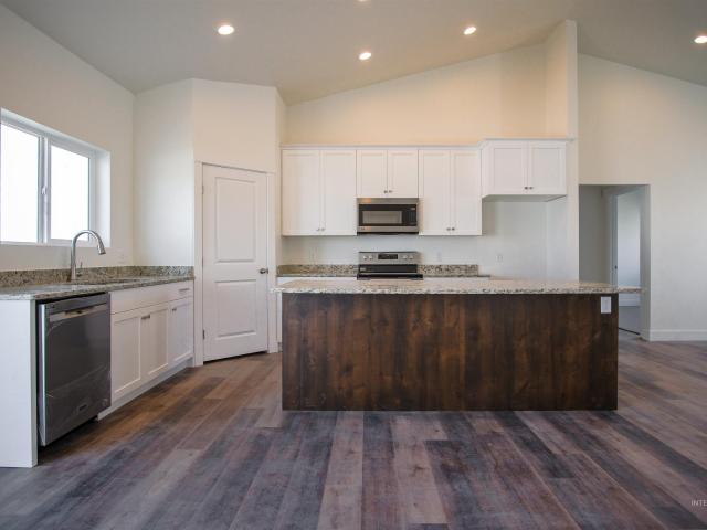 House for sale in Burley, Cassia County