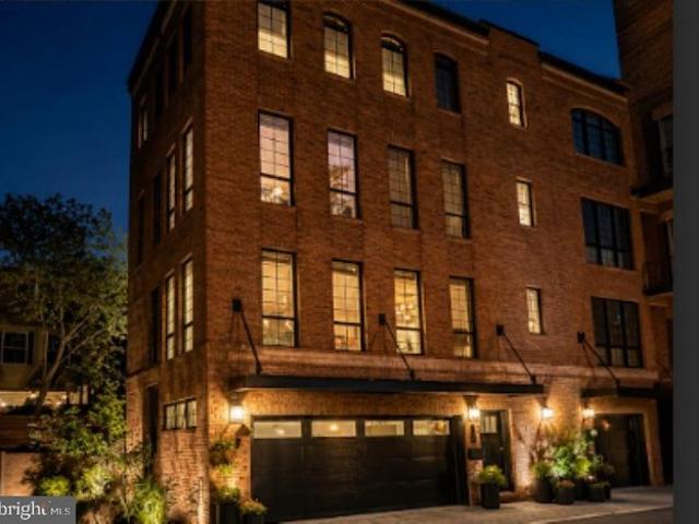 Townhouse for sale in Philadelphia, Pennsylvania