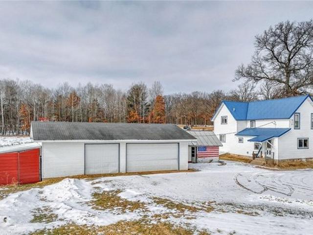 Farm for sale in Cadott, Wisconsin