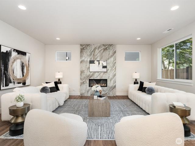 Condo for sale in Bothell