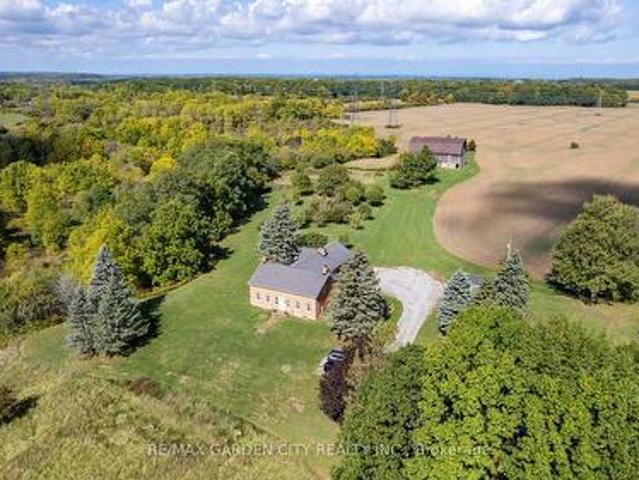 Farm for sale in Niagara, Ontario