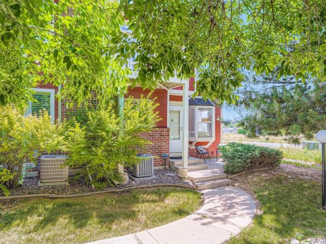 Condo for sale in Westminster