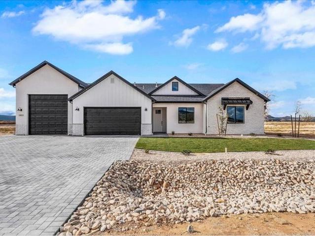 House for sale in Iron, Utah