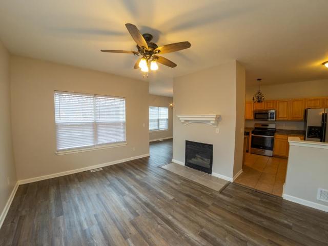 Condo for sale in Rockford Condo for sale in Rockford
