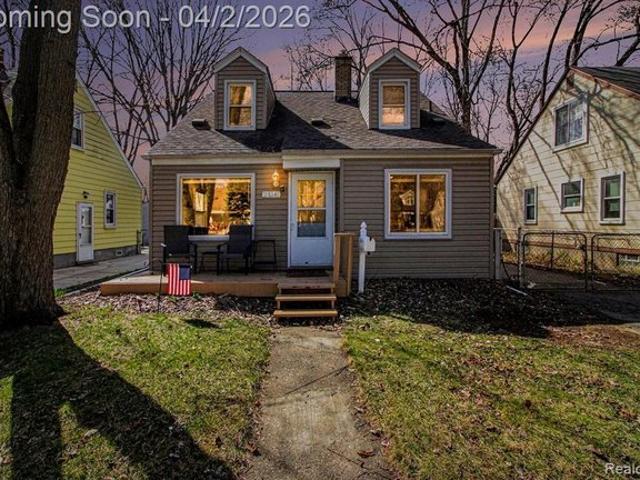 House for sale in Oak Park, Michigan