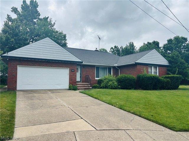 House for sale in Euclid, Ohio