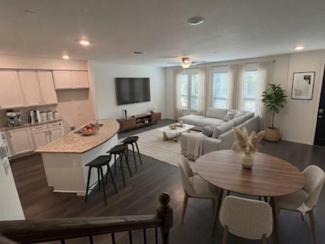 Townhouse for sale in Denton, Texas