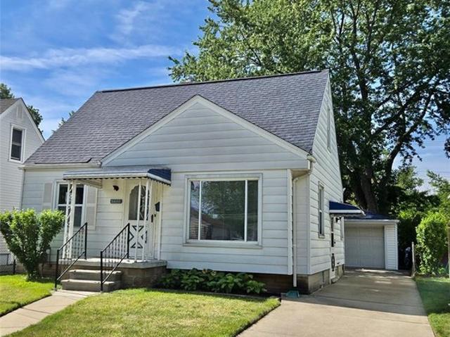 House for sale in Dearborn Heights, Michigan