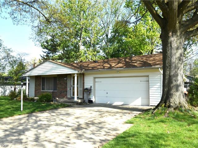 House for sale in North Olmsted, Ohio