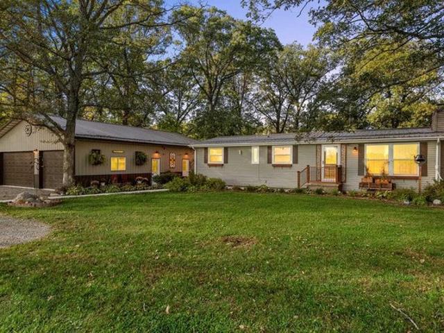 House for sale in Columbus Junction, Louisa County