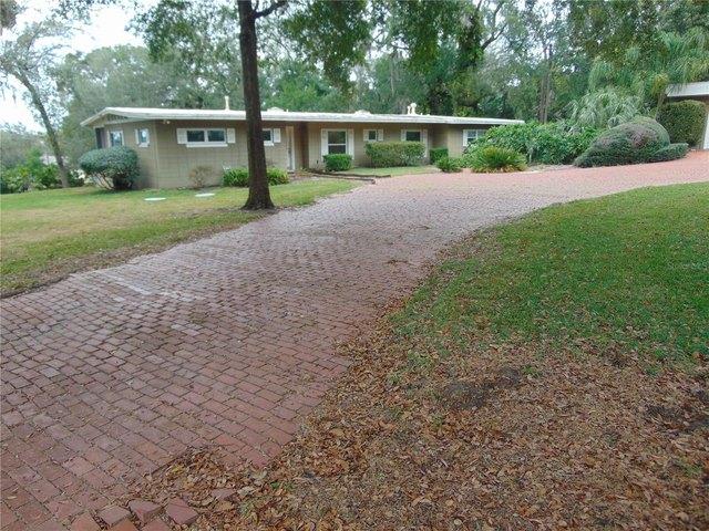 House for sale in Eustis, Florida