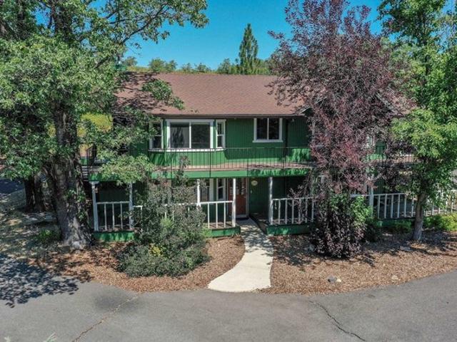 House for sale in Weed, California
