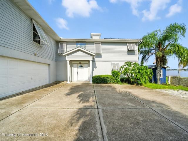 House for sale in Crystal River, Florida