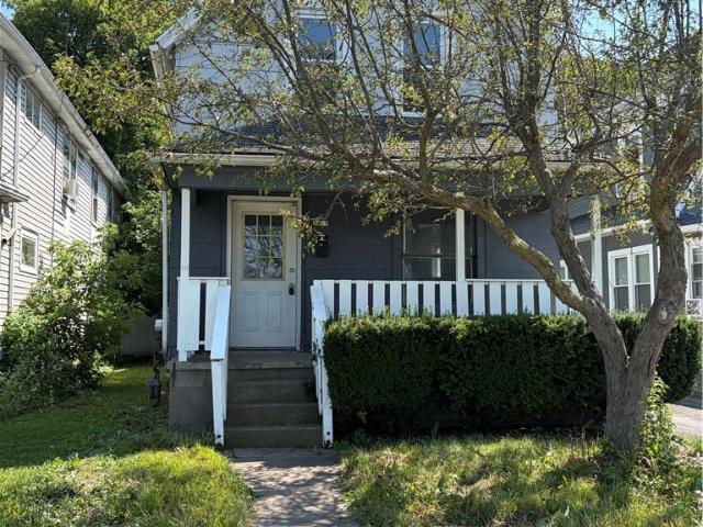 House for sale in Niagara, New York
