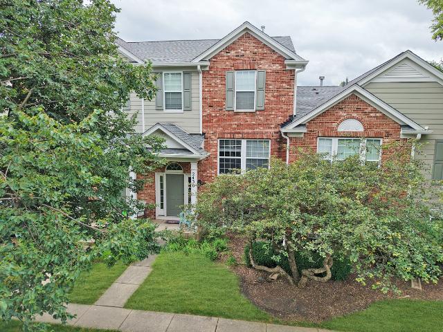 Townhouse for sale in Elgin, Illinois