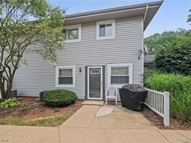 Condo for sale in Uniontown, Ohio