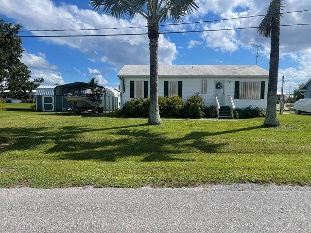 House for sale in Okeechobee, Florida