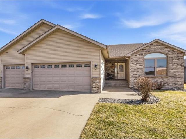 House for sale in Saint Augusta, Minnesota