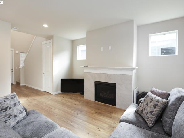 House for sale in Junction City, Lane County