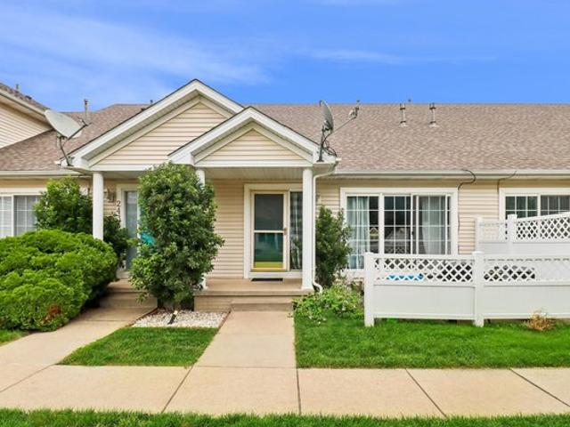 Townhouse for sale in Ankeny, Iowa