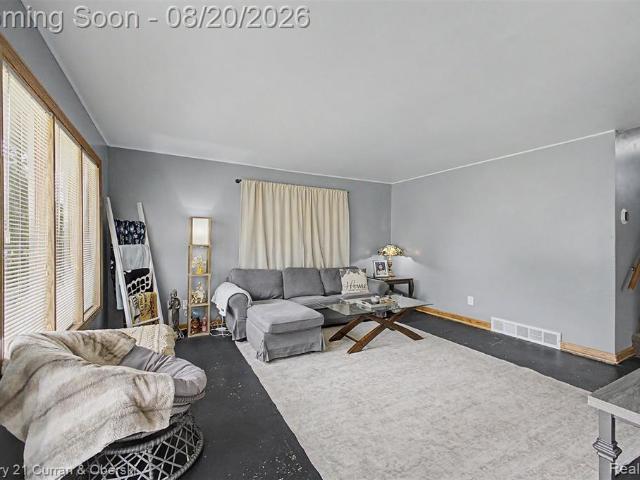 House for sale in Dearborn Heights, Michigan