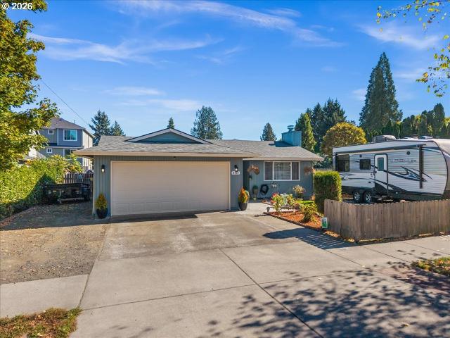 House for sale in Forest Grove, Washington County